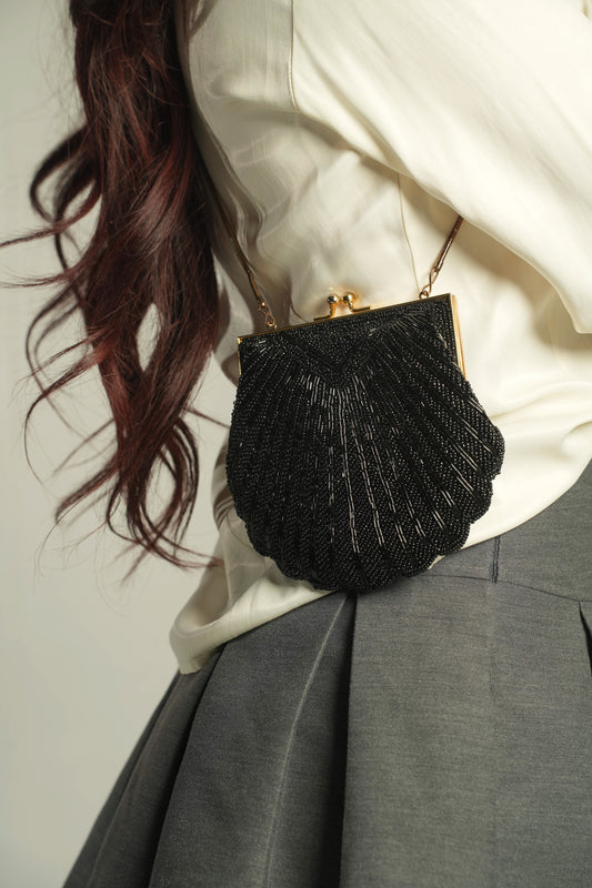 Vintage Black Beaded Seashell Evening Bag
