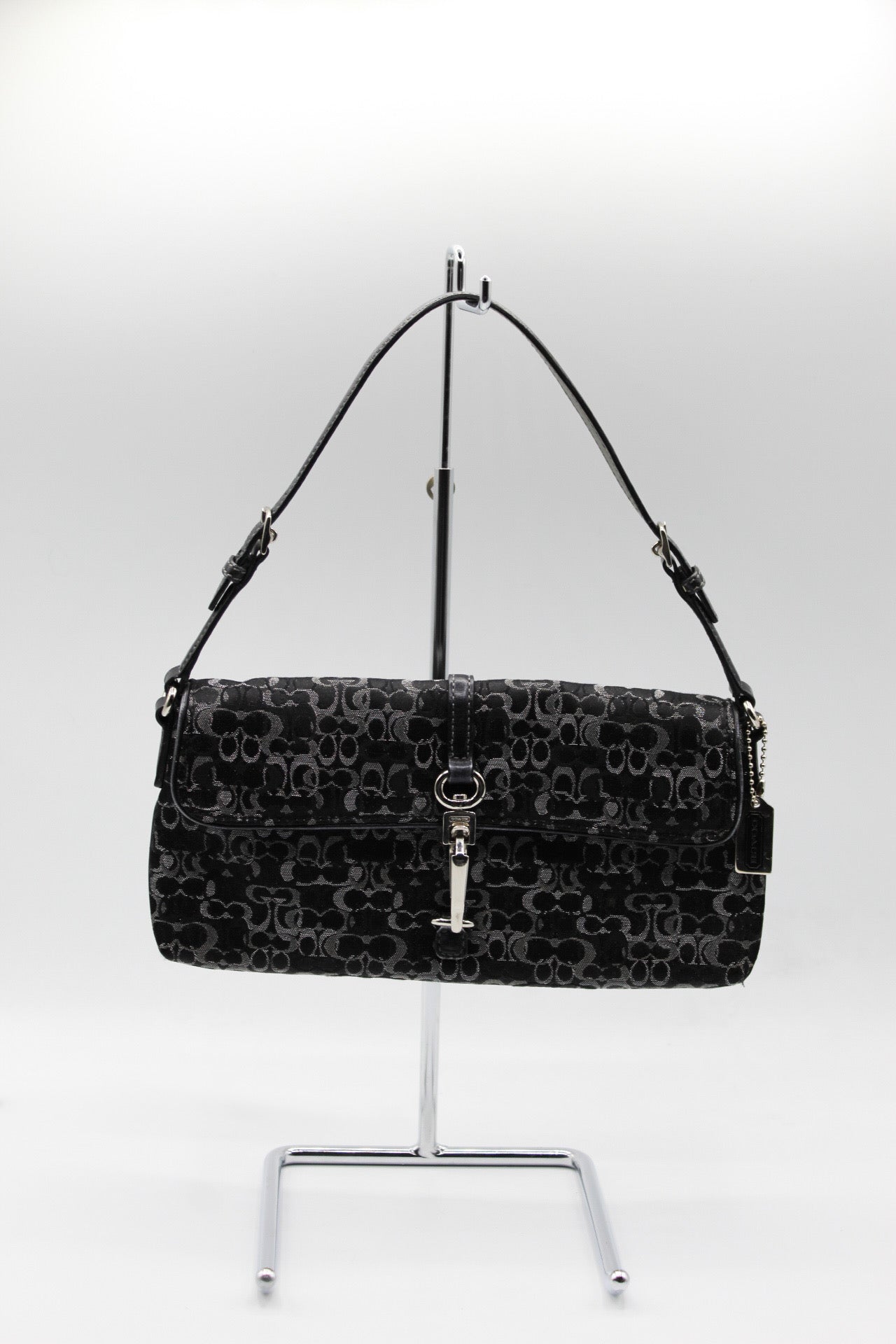 Coach 2004 Optic Signature Lurex Demi Clip Bag